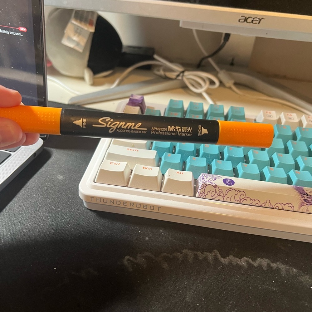 Sigma Beauty Professional Orange Marker